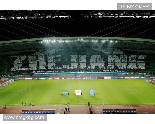 足球看台共鸣：探讨球迷文化与赛事氛围的深度融合与影响